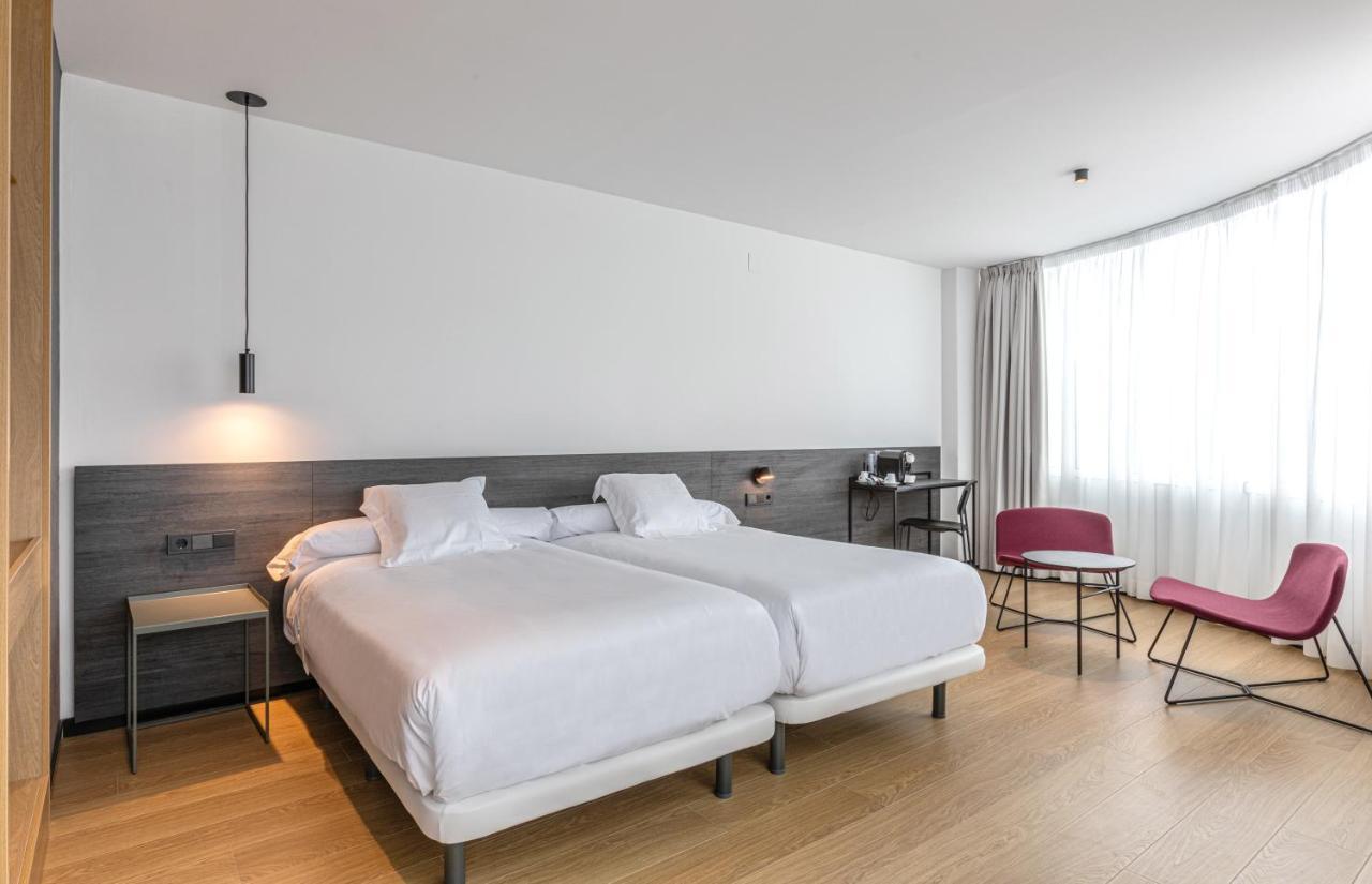 Hotel Forum Ceao Lugo Exteriör bild