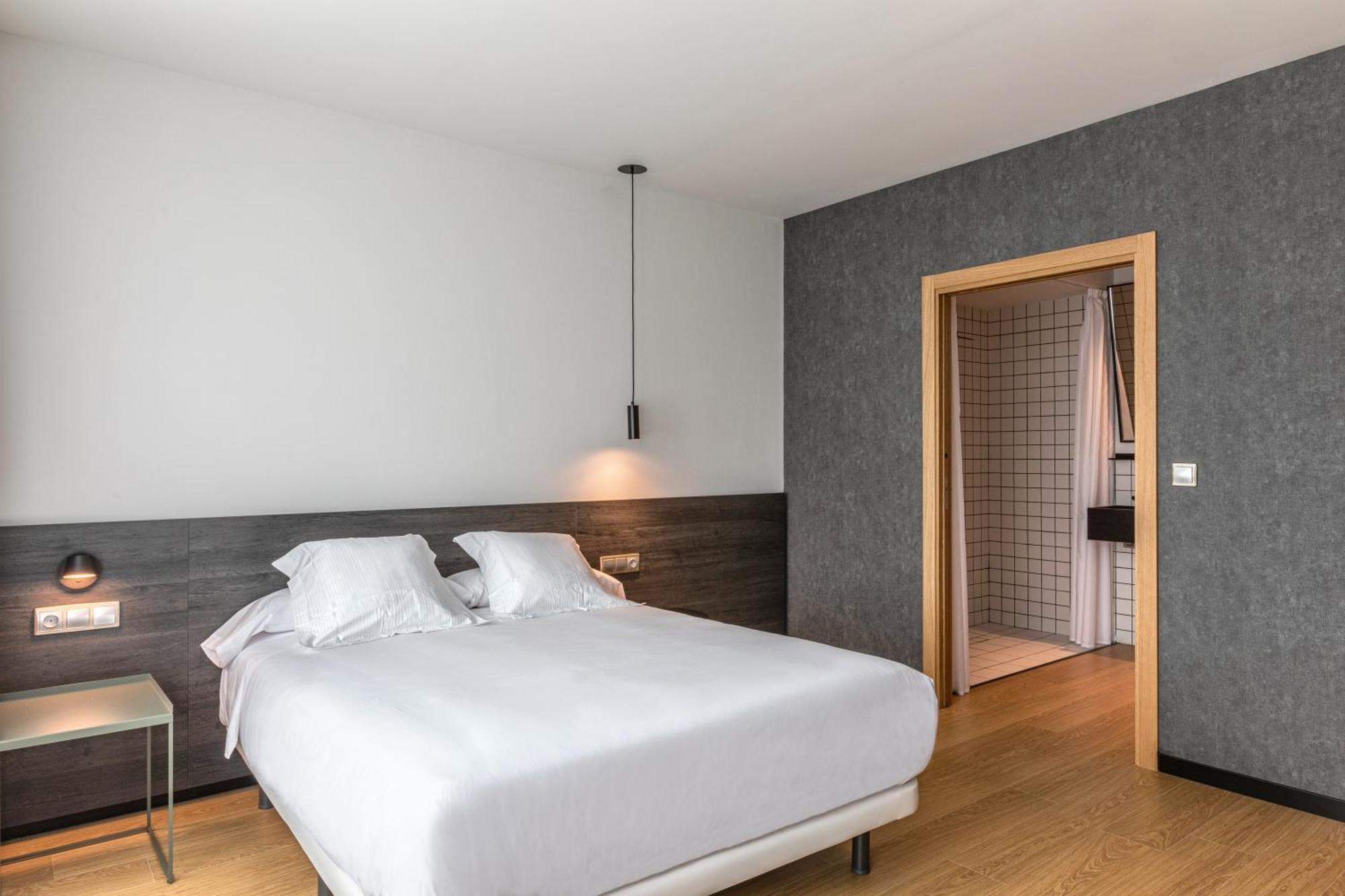 Hotel Forum Ceao Lugo Exteriör bild
